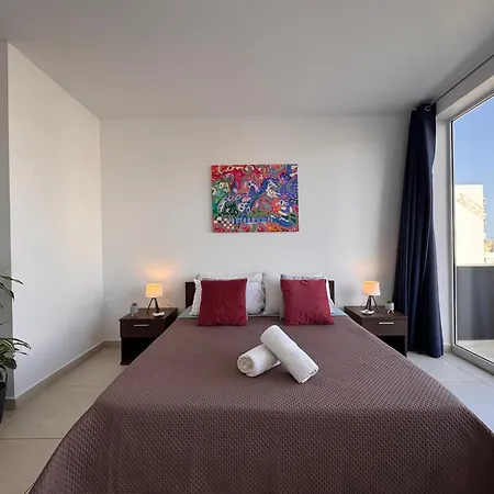 Magnolia Guesthouse St Julians-3